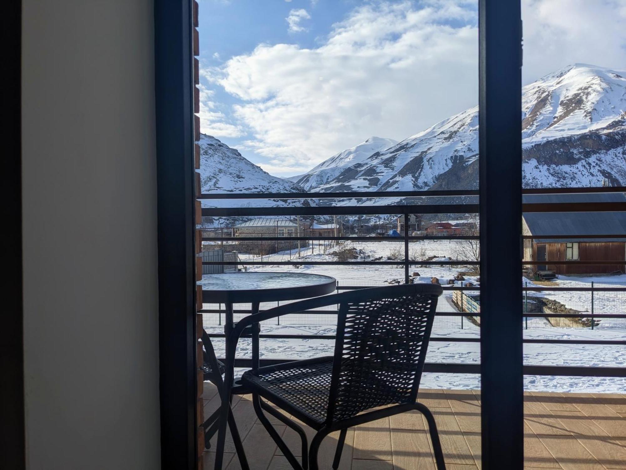 Готель Agre Kazbegi Achkhoti Екстер'єр фото