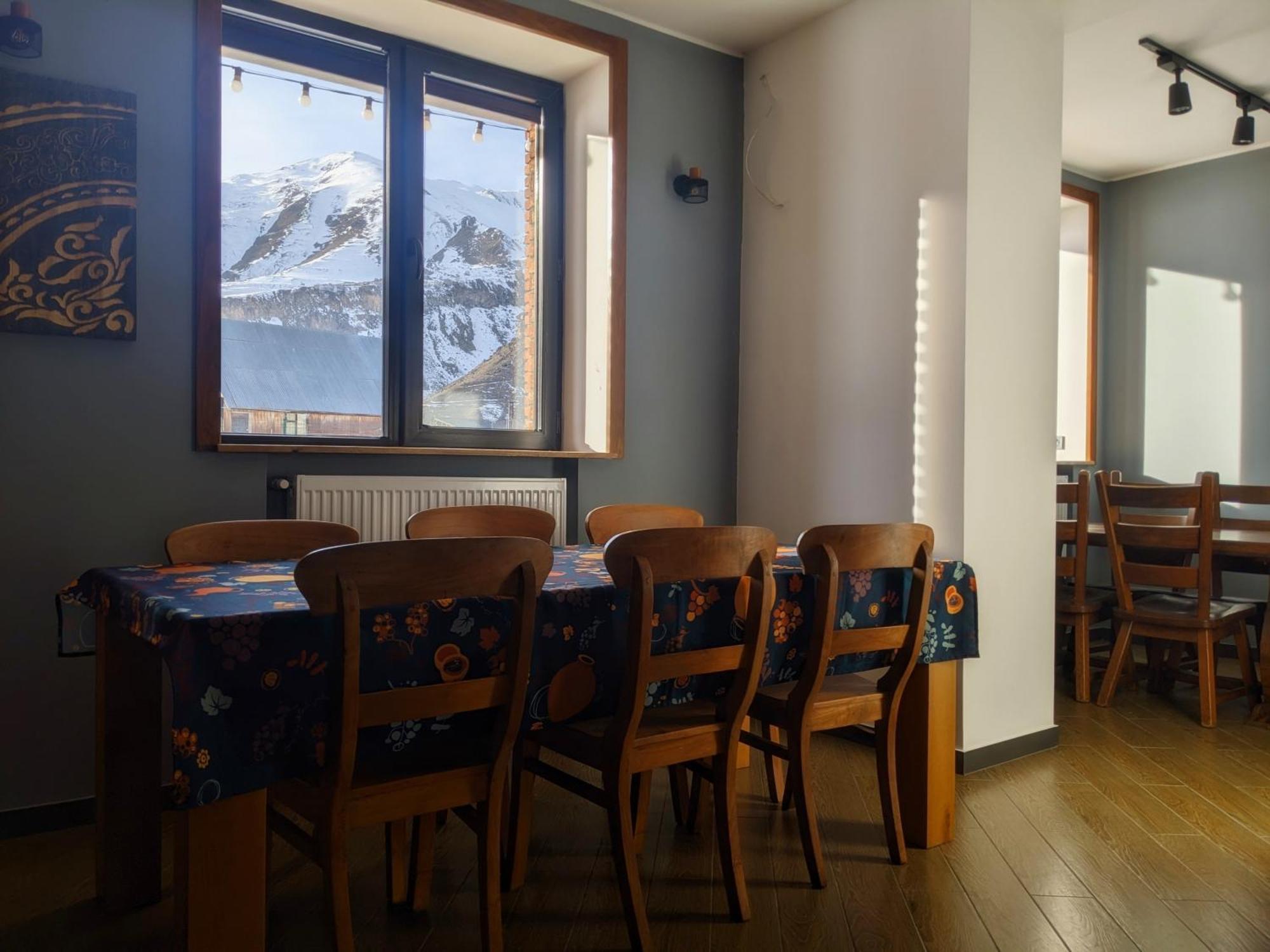 Готель Agre Kazbegi Achkhoti Екстер'єр фото